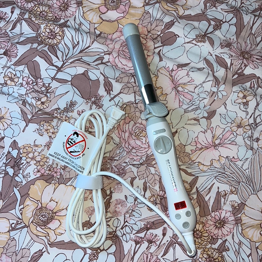 The Beachwaver Co.